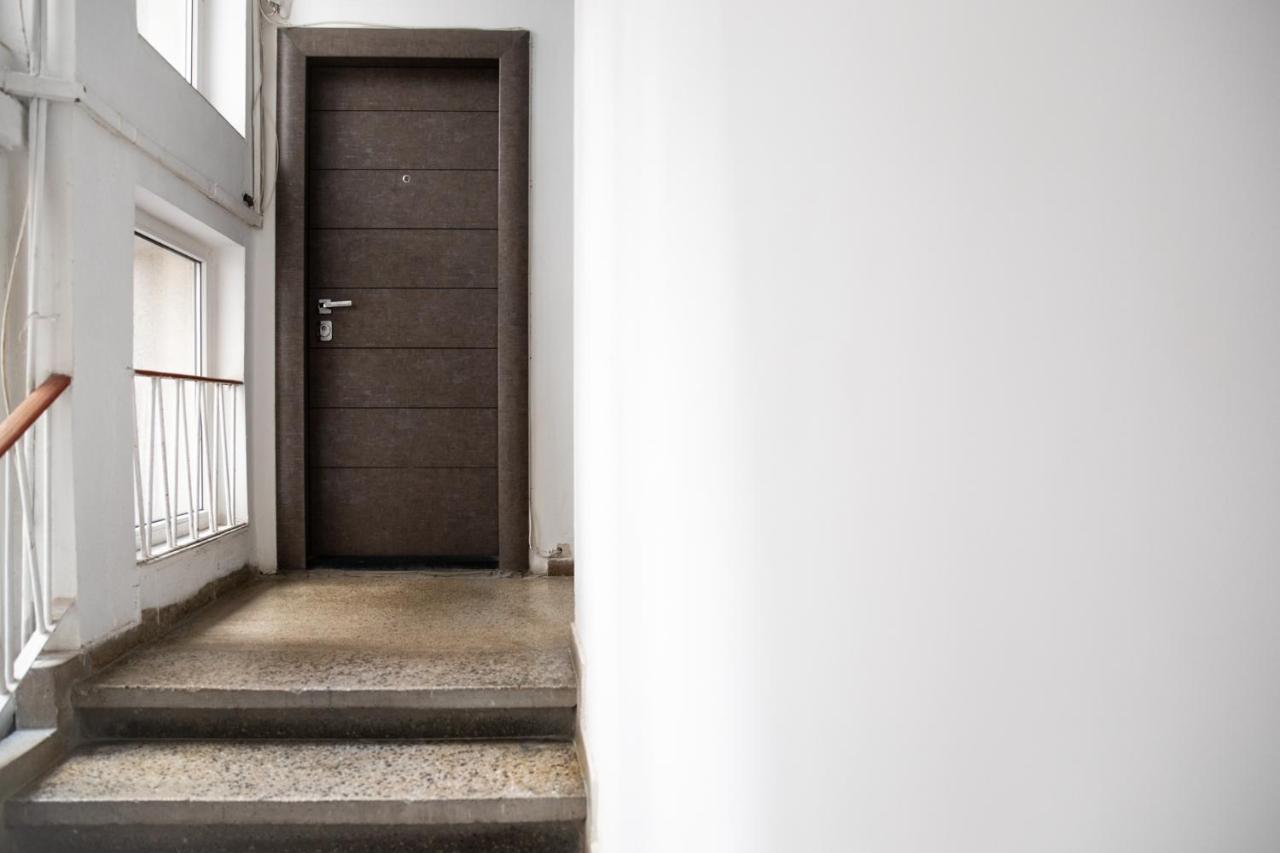 Aquarium Apartment Grivita Bucharest Exterior photo